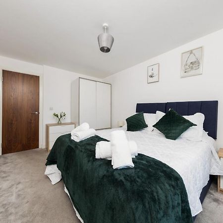 40 Percent Off Long Stays - City Centre - Close To Bullring - Suitable For Business, Families, Relocations And Leisure - Eastgate L Free Wifi I Birmingham Bagian luar foto