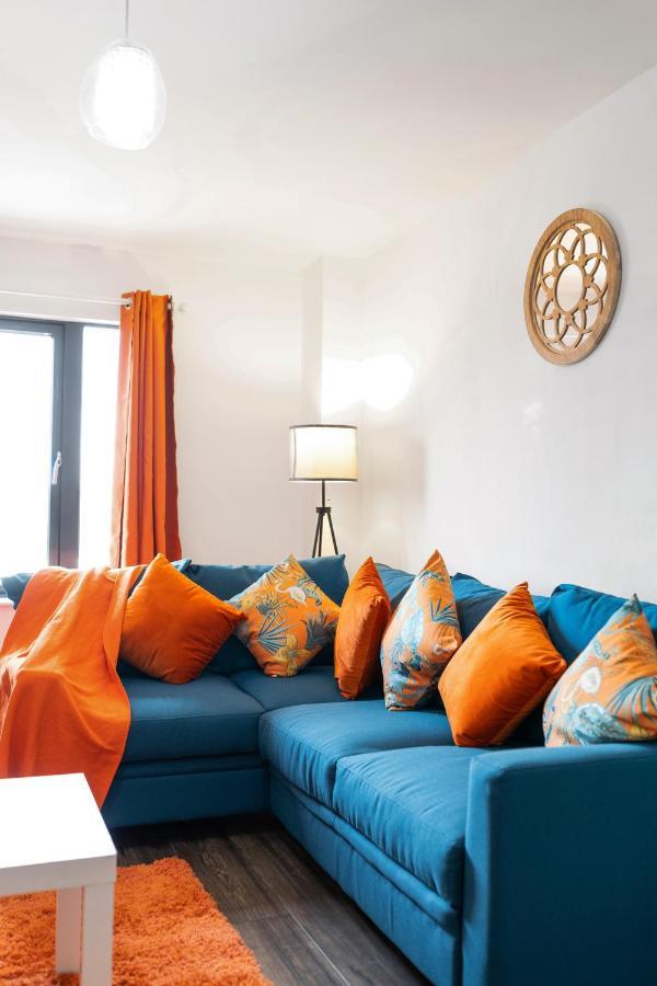 40 Percent Off Long Stays - City Centre - Close To Bullring - Suitable For Business, Families, Relocations And Leisure - Eastgate L Free Wifi I Birmingham Bagian luar foto