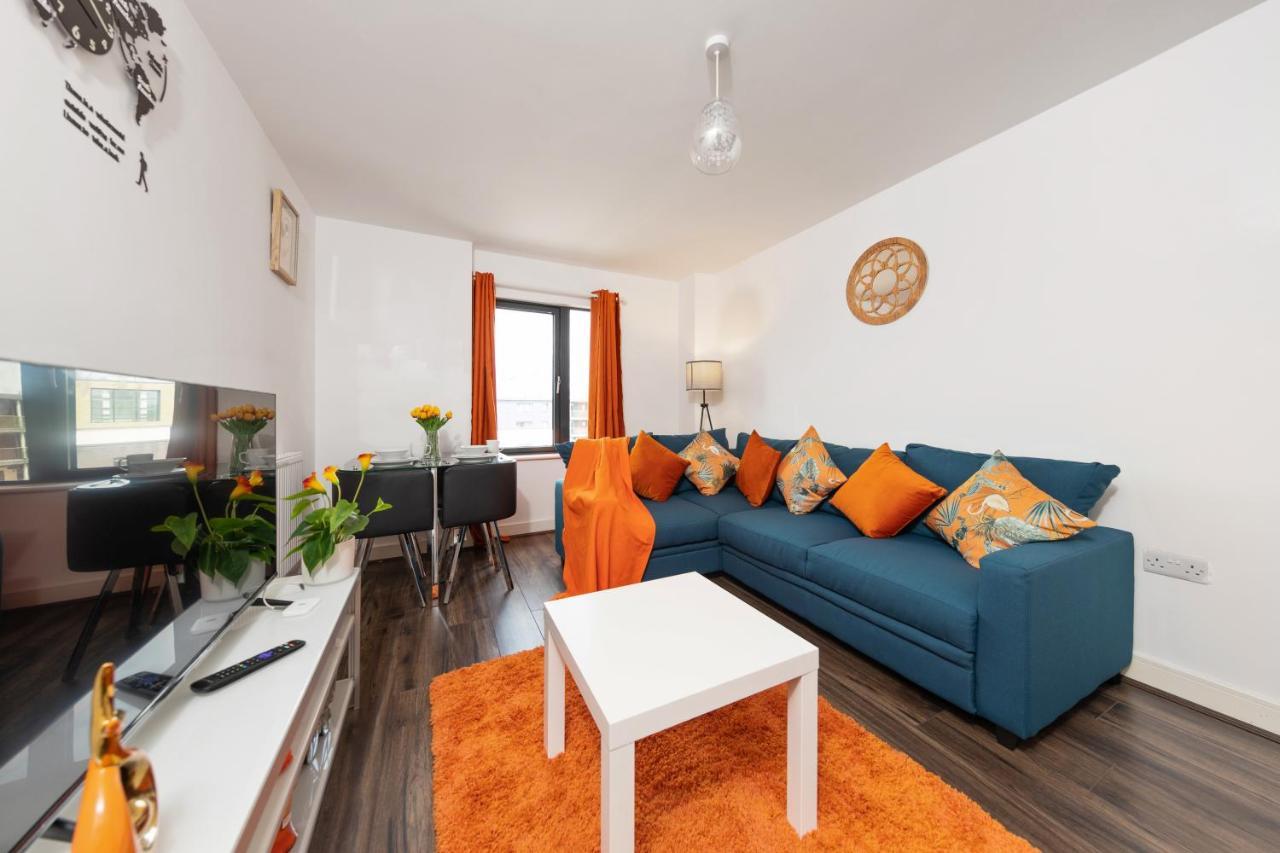 40 Percent Off Long Stays - City Centre - Close To Bullring - Suitable For Business, Families, Relocations And Leisure - Eastgate L Free Wifi I Birmingham Bagian luar foto